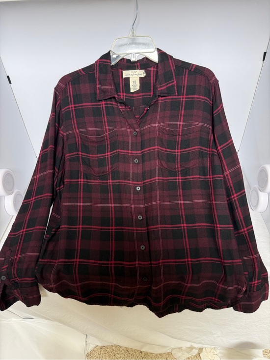 Label Of Graded Goods Tops - Women's Burgundy & Black Plaid Button-Down Shirt Size 10